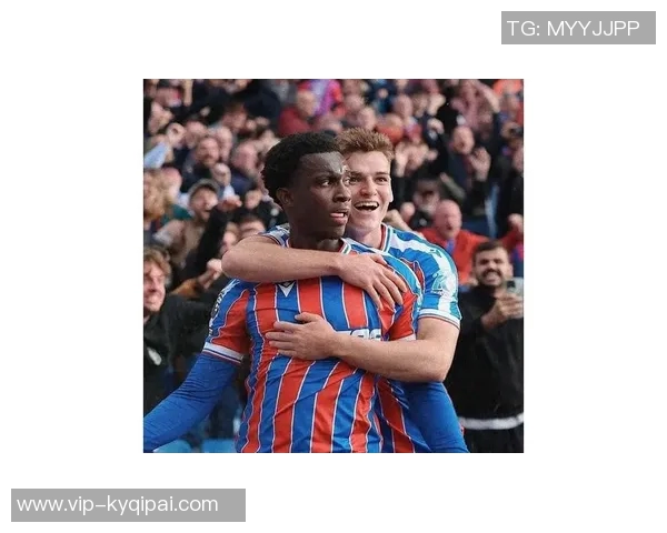 前阿森纳青训球员维加不幸身亡围墙已被拆除引发广泛关注