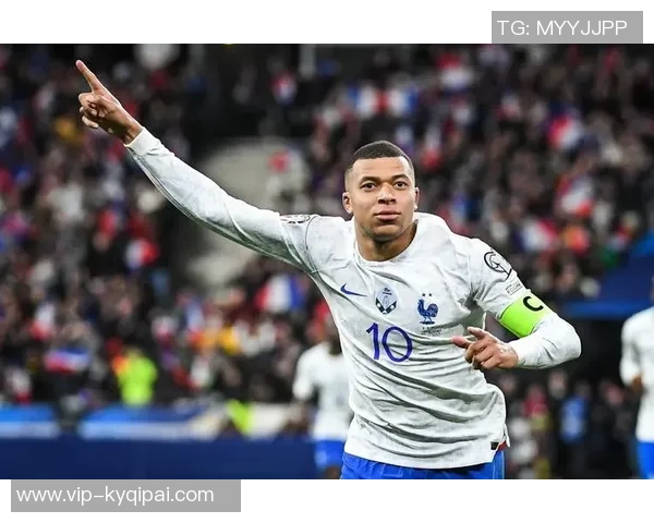 德尚称赞姆巴佩展现队长风范全队为晋级世界杯感到自豪